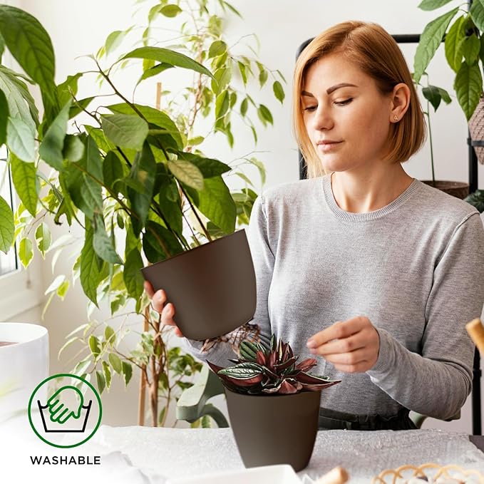 Planter Pots with Drainage Holes - Lightweight, Durable & Space-Saving Pots for Indoor and Outdoor - Versatile Functionality, Simple Modern Design, Set of 10 Plastic Planter Pots - Brown