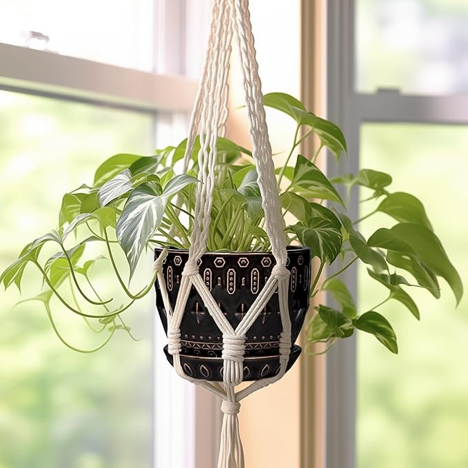 G EPGardening Ceramic Pot for Plants 5.5 Inch - Ceramic Plant Pot Indoor with Drainage Hole and Saucer, Round Boho Planter for Indoor Plants Outdoor, Housewarming Gifts, Garden Office Decor, Black