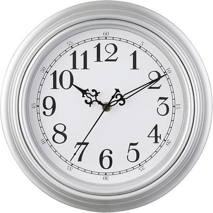 Plumeet Small Retro Wall Clock by Plumeet