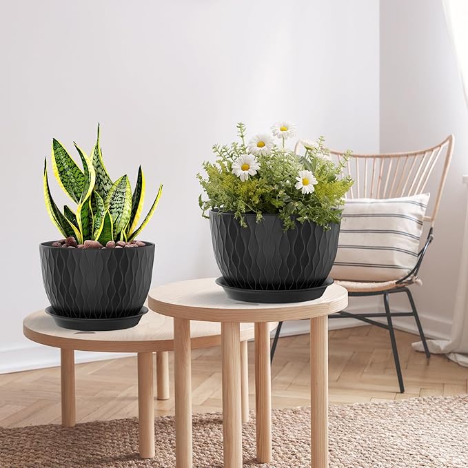 Plant Pots 12/10/9 Inch Pots, Set of 3 Plastic Planters with Drainage Holes and Saucers,Plastic Flower Pots,Nursery Planting Pot for Indoor Out Door Plants（Black）