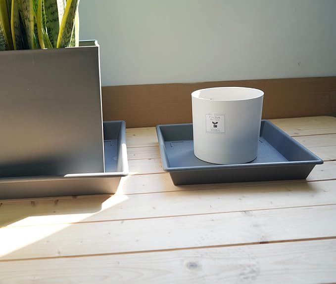 Square Plant Saucer 14 Inch 2 Pack，Plant Stand Plant Trays for Pots Heavy Duty Gray Plastic Plant Saucers for Indoors Outdoors, Flower Pot No Holes Plant Lover Gardening Gifts