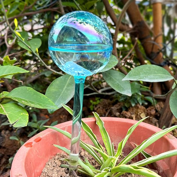 Self Watering Planter Insert, 4pcs Blown Glass Plant Watering Globes, Potting Self-Watering Bulbs Flower Automatic Watering Device Auto-Drippers for Plant Daily Self Watering
