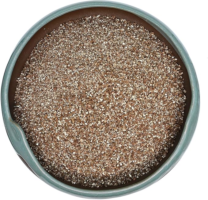 20QT Horticultural Vermiculite Bulk, Organic Vermiculite for Plants, Course Grade Vermiculite for Gardening, for houseplants, for Mushrooms, to Maintain Soil Moisture and Plant Growth(2-4mm)