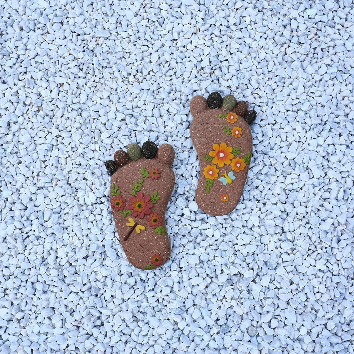 Stepping Stones - Light Brown Resin Footprint Shaped Set of 2 for Patio, Deck, Garden or Sidewalk
